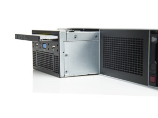 HPE DL38X Gen10 Universal Media Bay Carrier panel