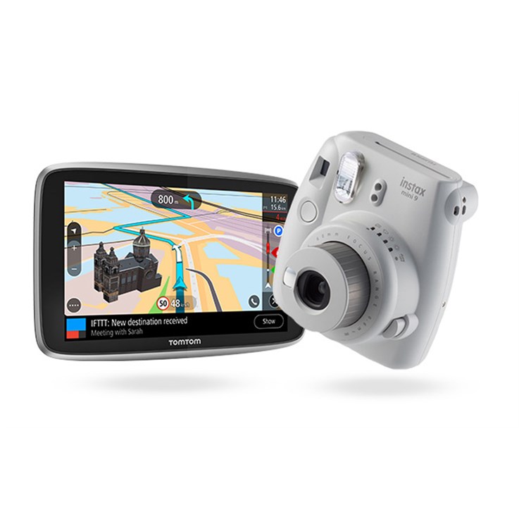 TomTom GO ESSENTIAL + instax mini 9 navigator Handheld/Fixed 15.2 cm (6") Touchscreen 262 g Black