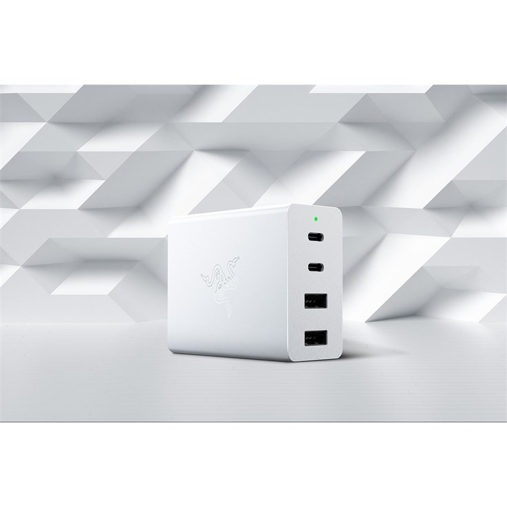 Razer RC21-01700200-R3M1 mobile device charger Headphones, Headset, Mobile phone, Netbook, Laptop, Power bank, Smartphone, Smartwatch, Tablet, Telephone White AC Indoor